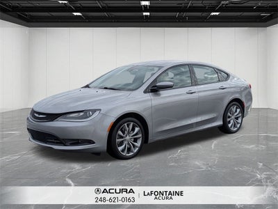 2016 Chrysler 200 S