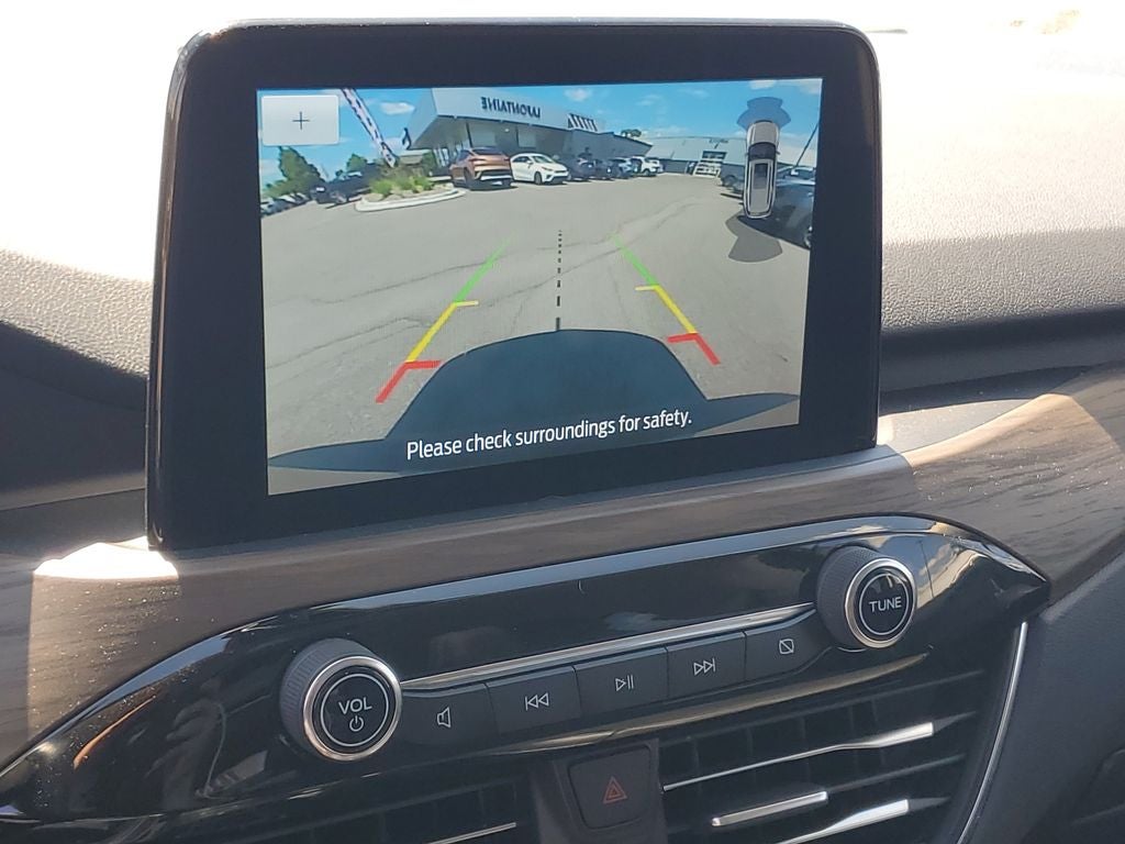 2020 Ford Escape Titanium