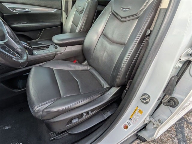 2018 Cadillac XT5 Premium Luxury