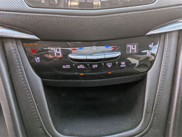 2018 Cadillac XT5 Premium Luxury