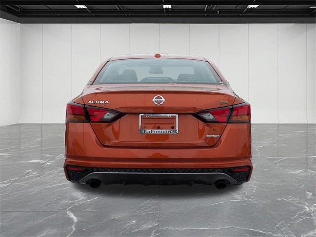 2020 Nissan Altima 2.0 SR