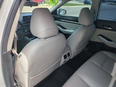 2022 Nissan Altima 2.5 SL