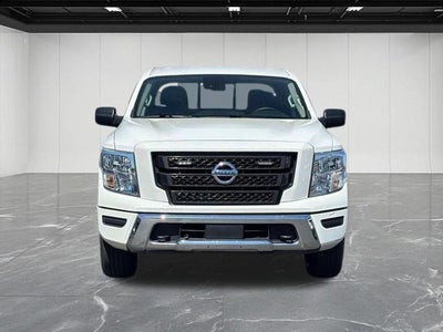 2022 Nissan Titan SV