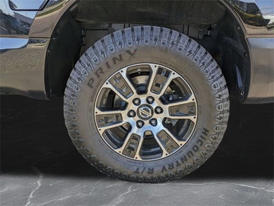 2021 Nissan Titan SV