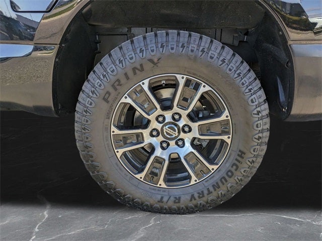 2021 Nissan Titan SV