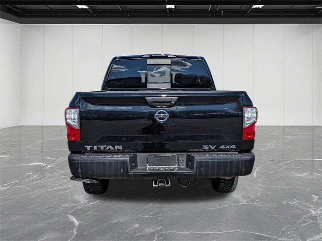 2021 Nissan Titan SV