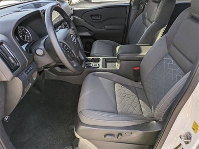 2026 Nissan Frontier SV