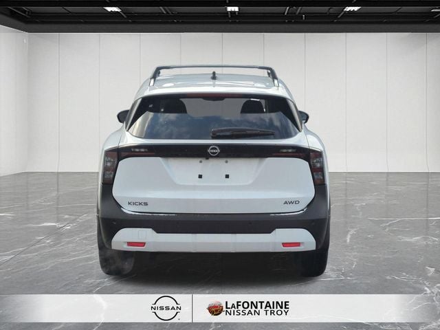 2026 Nissan Kicks SV