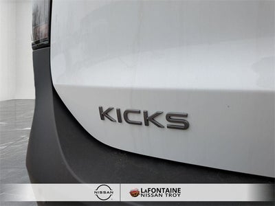 2026 Nissan Kicks SV