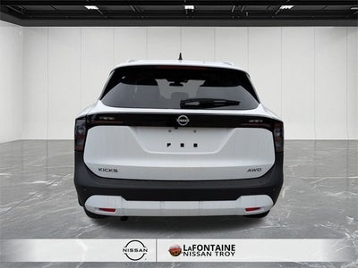 2026 Nissan Kicks SV