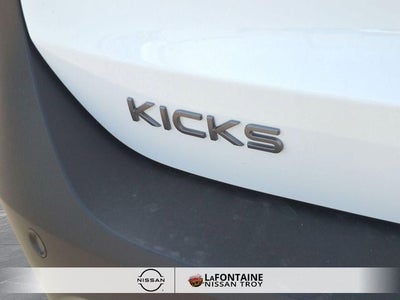 2026 Nissan Kicks SV