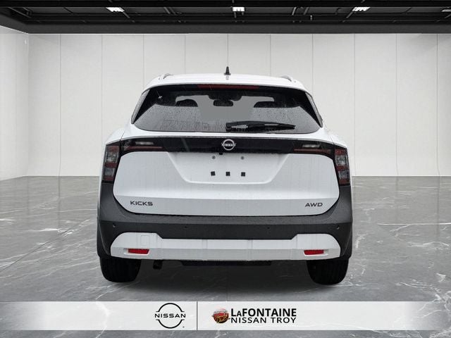 2026 Nissan Kicks SV