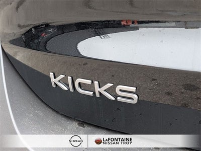 2026 Nissan Kicks SV
