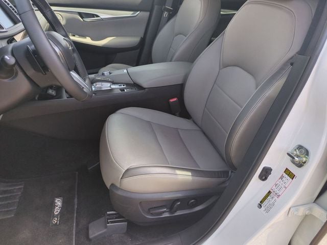 2025 INFINITI QX50 LUXE