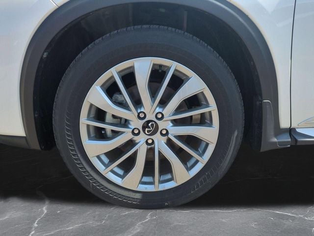 2025 INFINITI QX50 LUXE