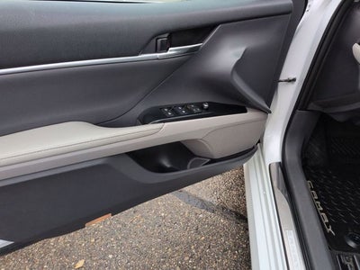 2020 Toyota Camry XLE