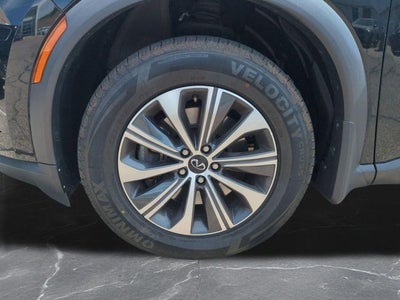 2023 INFINITI QX60 PURE