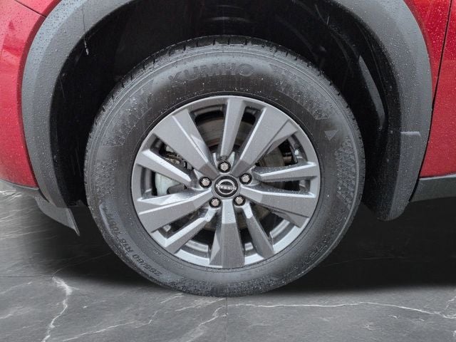 2023 Nissan Pathfinder SV