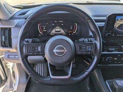 2023 Nissan Pathfinder Platinum