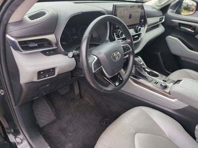 2023 Toyota Highlander Limited
