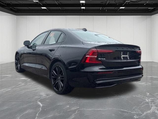 2023 Volvo S60 B5 Plus Black Edition