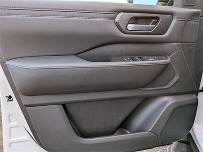 2026 Nissan Armada SV