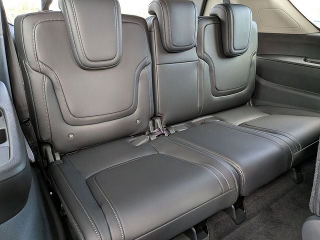 2026 Nissan Armada SV