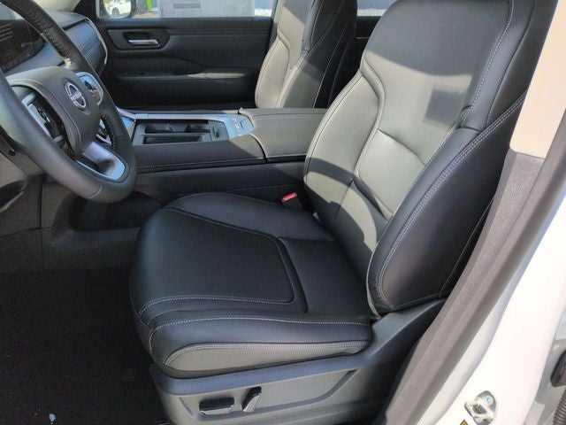 2026 Nissan Armada SV