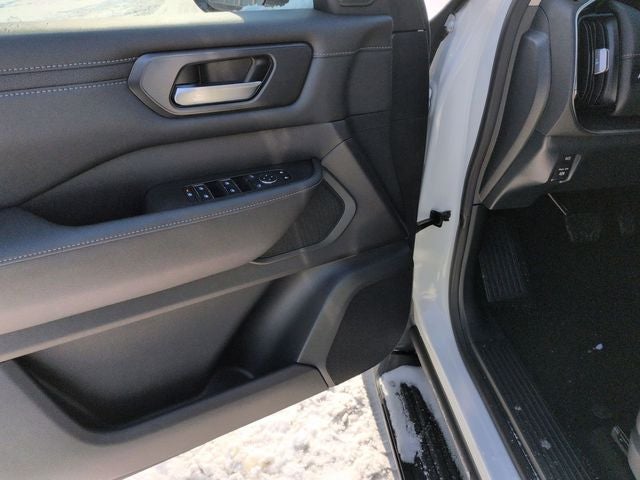 2026 Nissan Armada SV