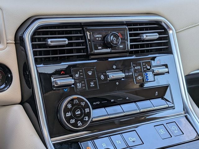 2025 Nissan Armada Platinum Reserve - Photo 23