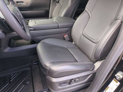 2025 INFINITI QX80 PURE