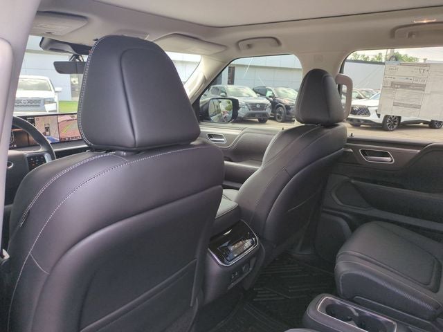 2025 INFINITI QX80 PURE