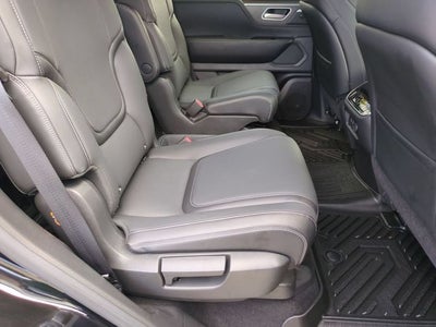 2025 INFINITI QX80 PURE