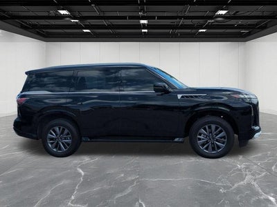 2025 INFINITI QX80 PURE