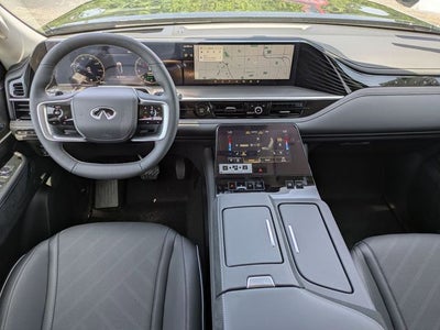 2026 INFINITI QX80 LUXE