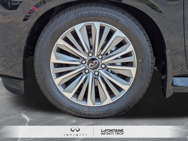 2026 INFINITI QX80 LUXE