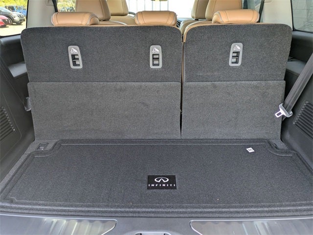 2026 INFINITI QX80 LUXE