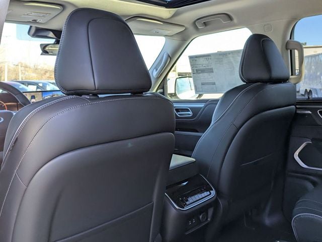 2026 INFINITI QX80 LUXE