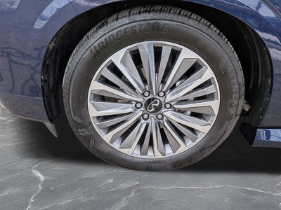 2025 INFINITI QX80 SENSORY