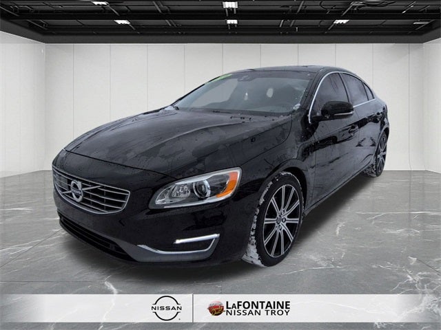 2018 Volvo S60 Inscription T5 Platinum