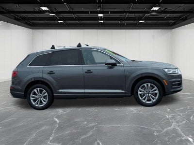 2019 Audi Q7 55 Premium quattro