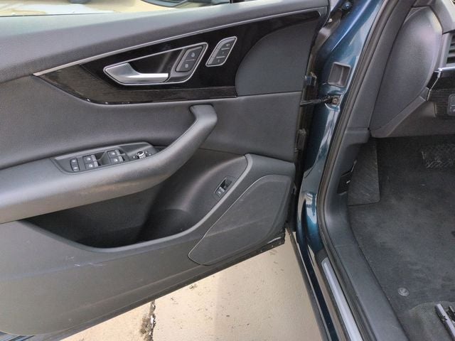 2019 Audi Q7 55 Premium quattro