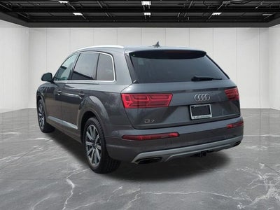 2019 Audi Q7 55 Premium Plus quattro