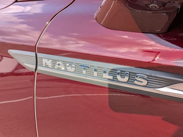 2022 Lincoln Nautilus Reserve AWD