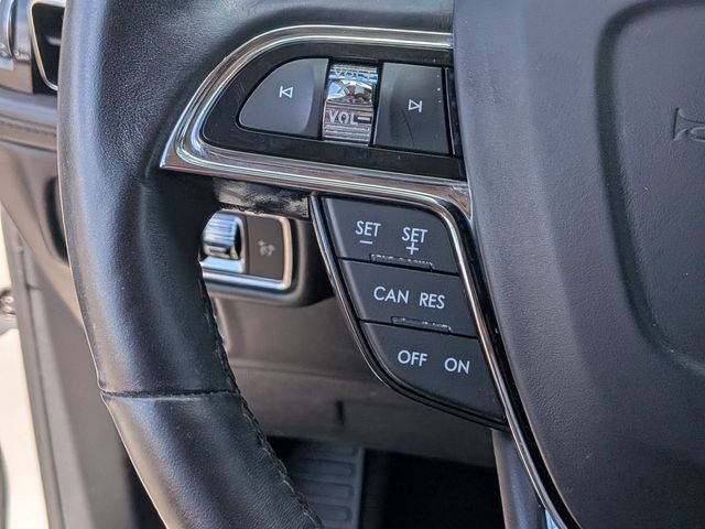 2022 Lincoln Nautilus Reserve AWD
