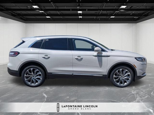 2022 Lincoln Nautilus Reserve AWD
