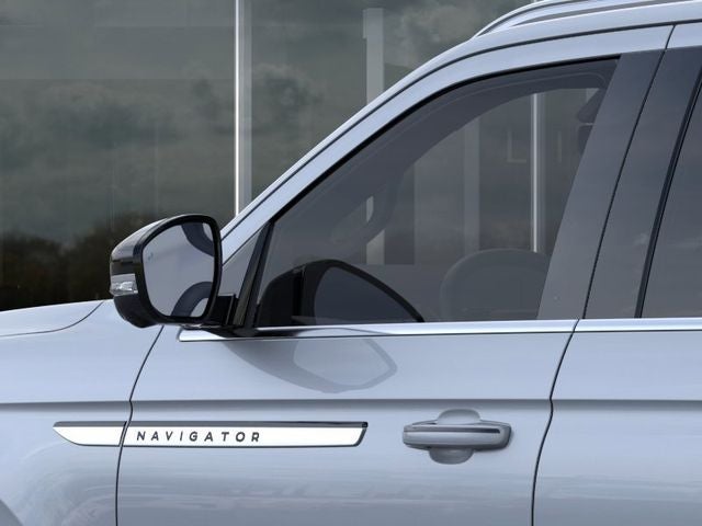 2026 Lincoln Navigator Premiere