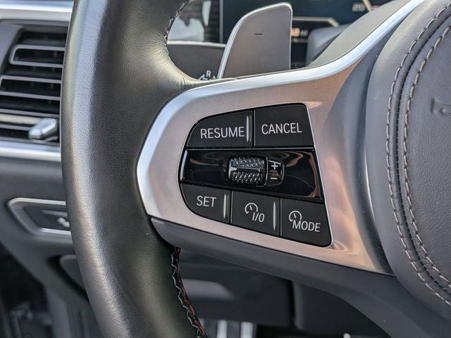 2025 BMW X7 M60i