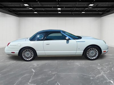 2003 Ford Thunderbird Base