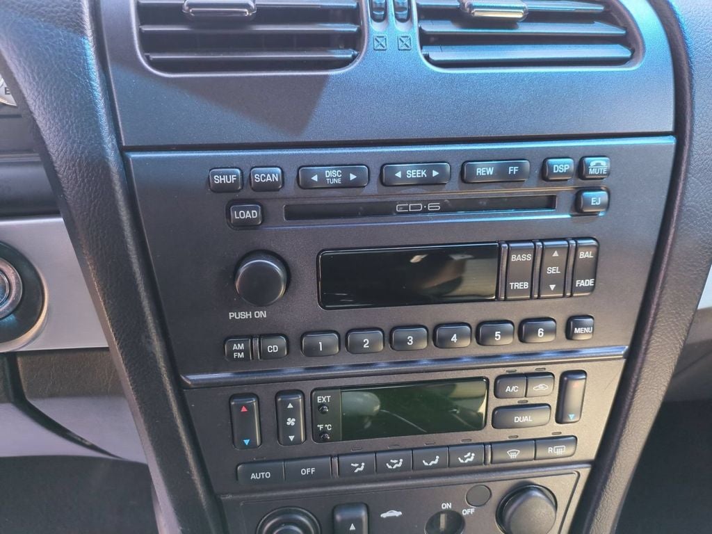 2003 Ford Thunderbird Base